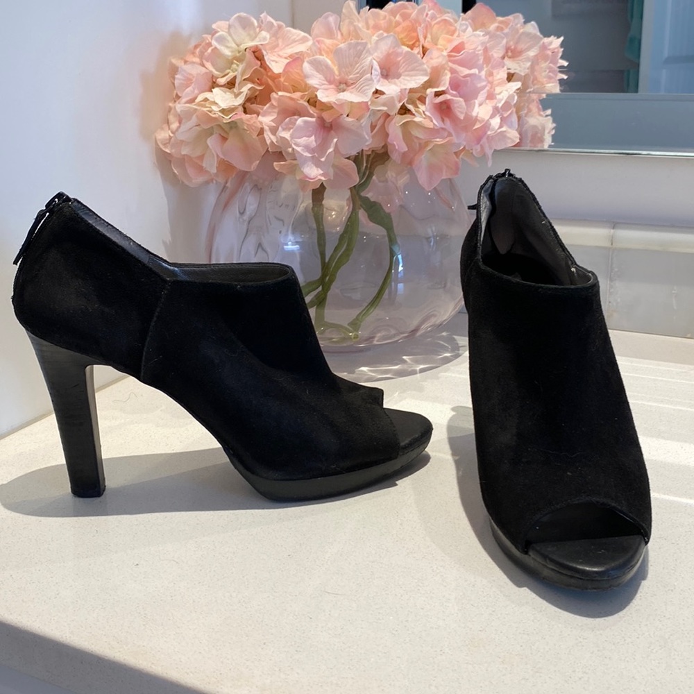 Banana Republic heels